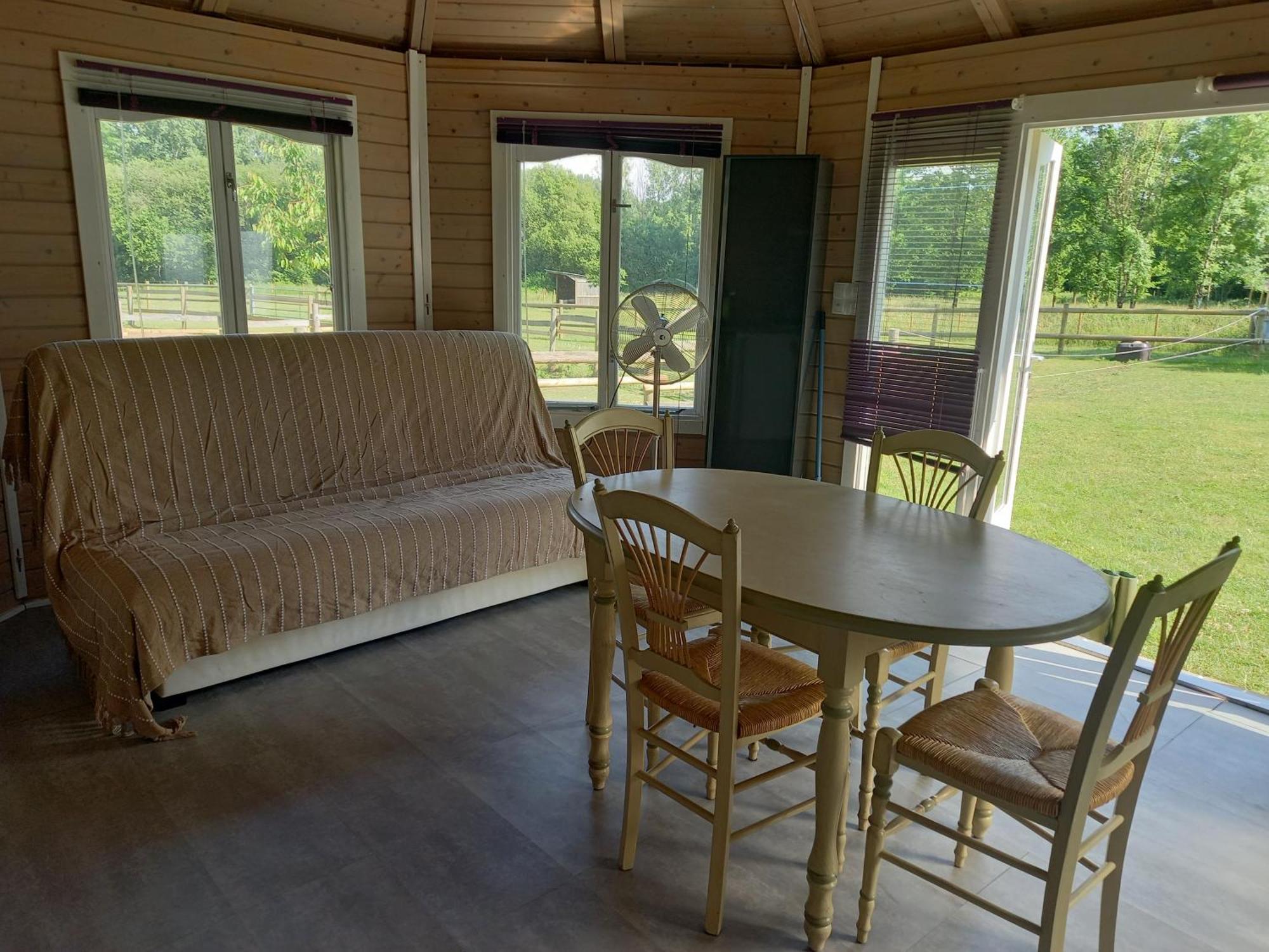Chalet Au Coeur De La Nature Le Grand-Lucé Екстериор снимка