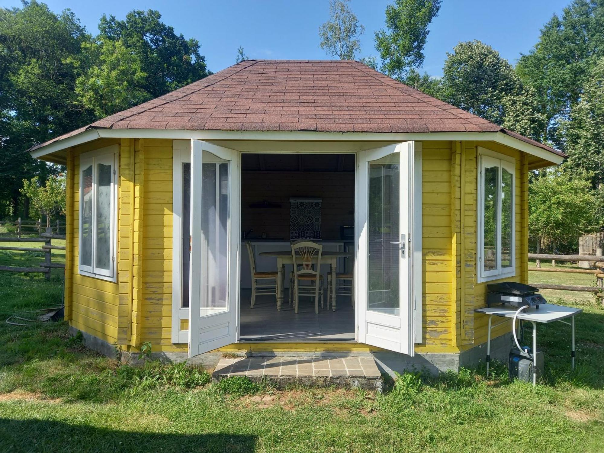 Chalet Au Coeur De La Nature Le Grand-Lucé Екстериор снимка